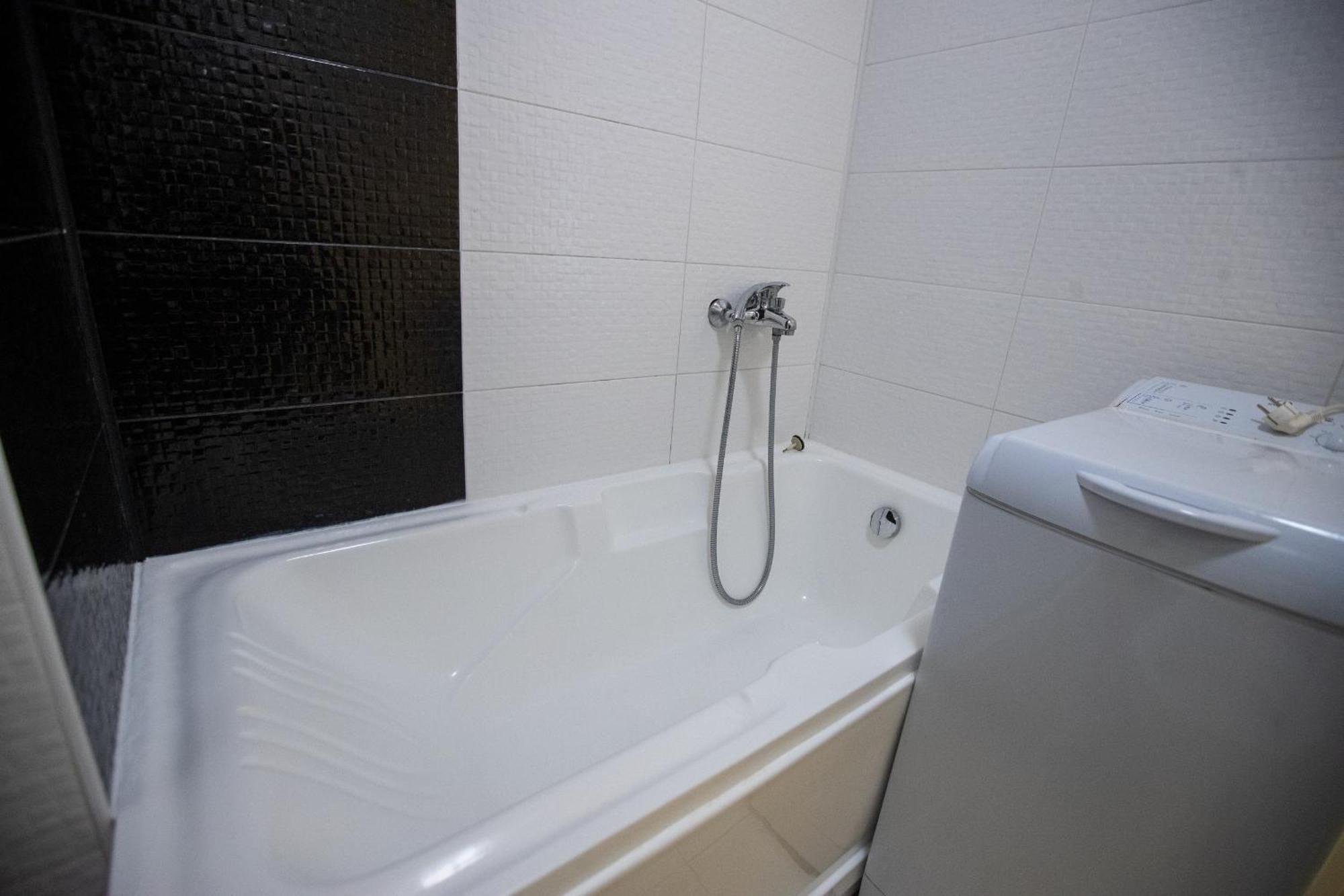 Lake View Double Balcony City Center Apartment In 奥赫里德 外观 照片